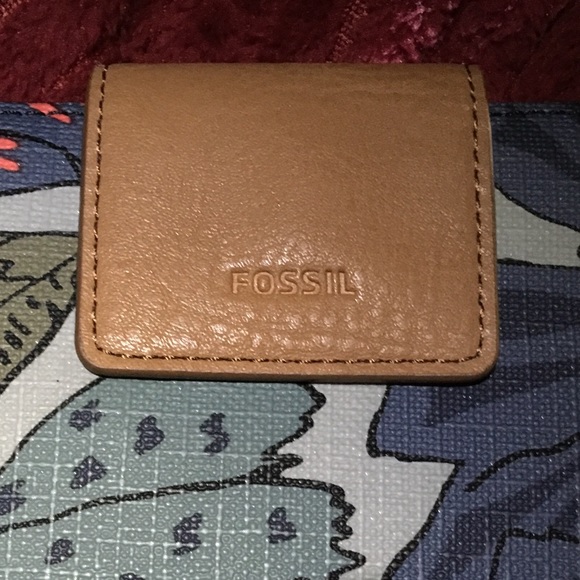 Fossil Emma Grey Multi Clutch Wallet - NWT - Picture 3 of 7